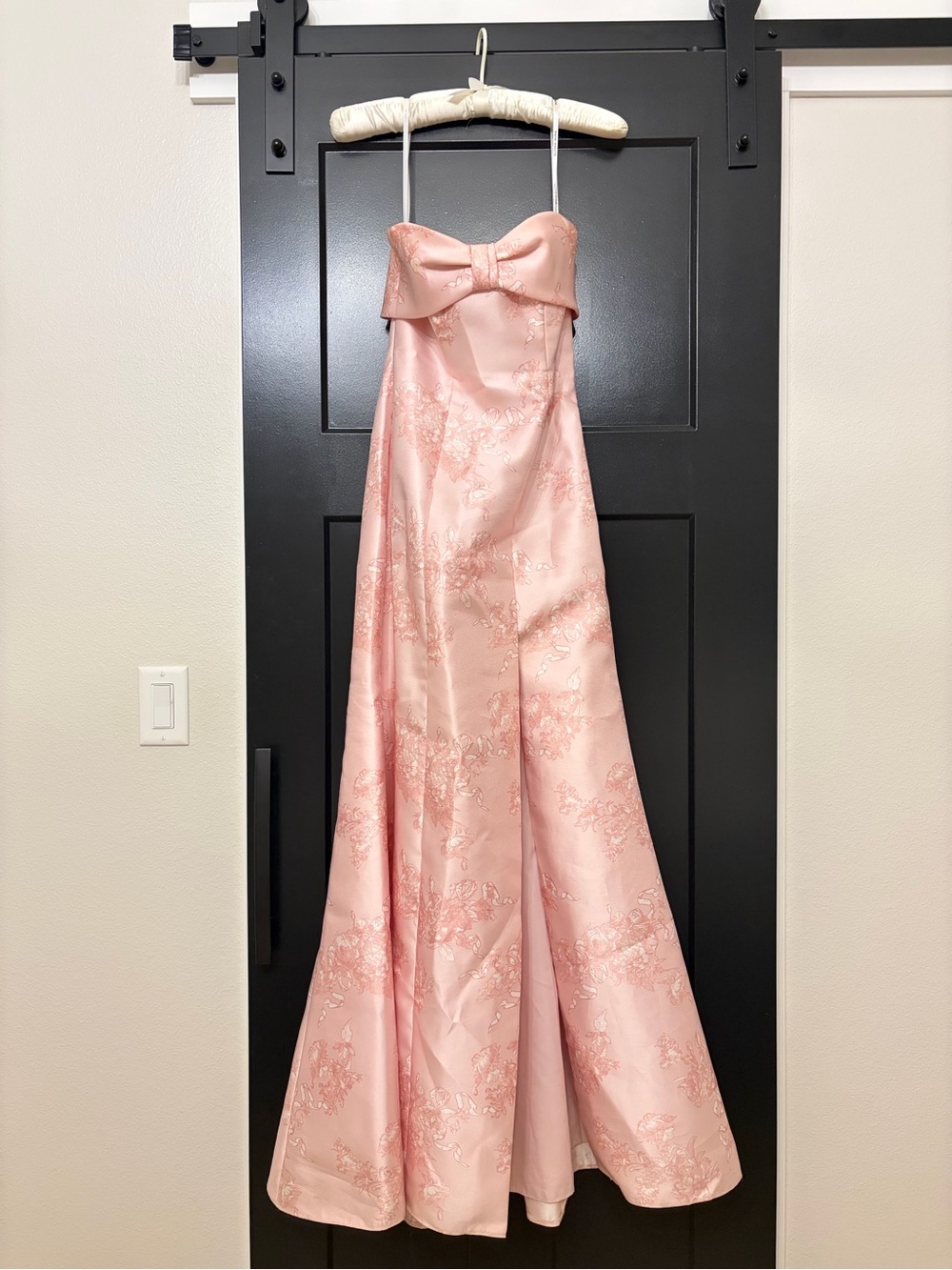 BELLA BRIDESMAID ALFRED SUNG Pale Blush Satin Evening Dress with Bow Accent